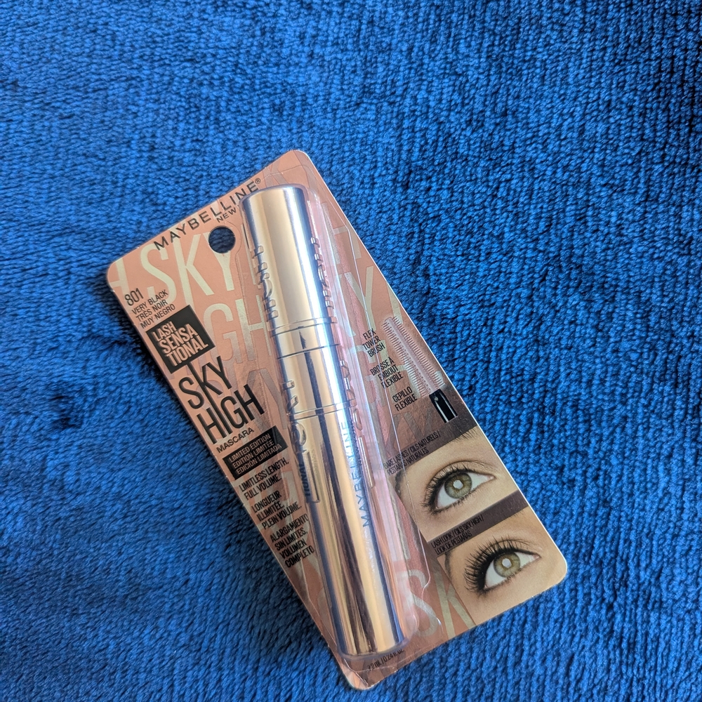 Maybelline Sky High Mascara in Black and Silver